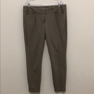 Loft Brand ankle pants with zipper detail